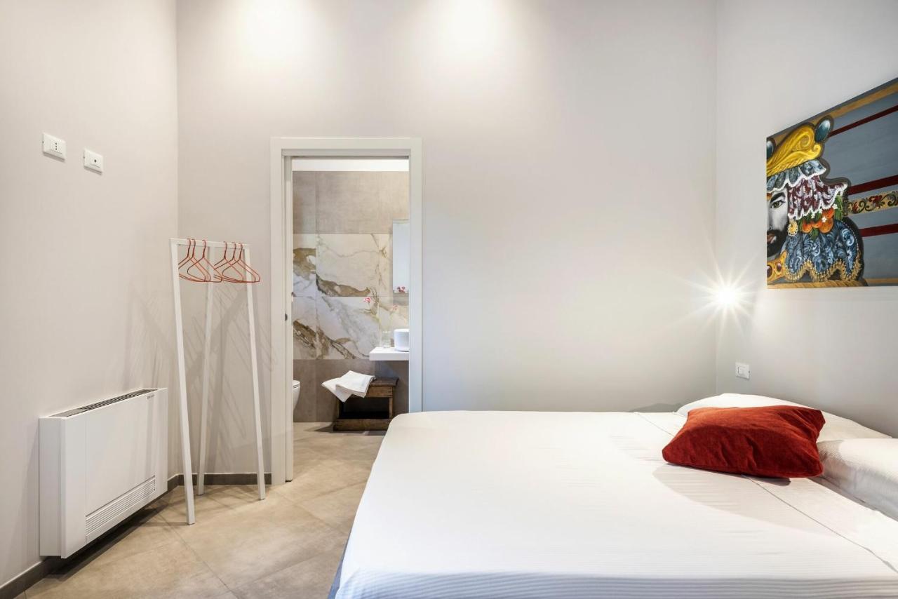 Villa Angelina - Charming Rooms & Apartments 特拉帕尼 外观 照片