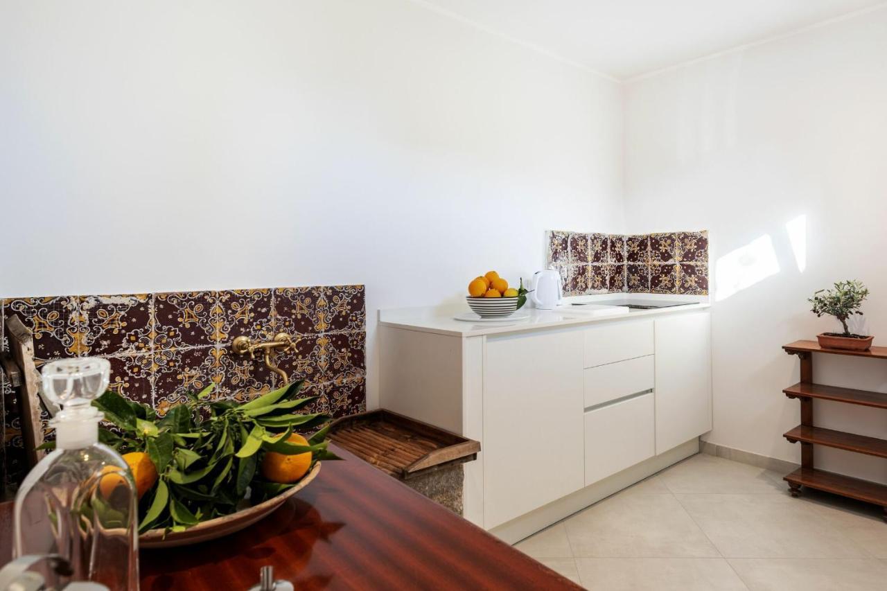 Villa Angelina - Charming Rooms & Apartments 特拉帕尼 外观 照片