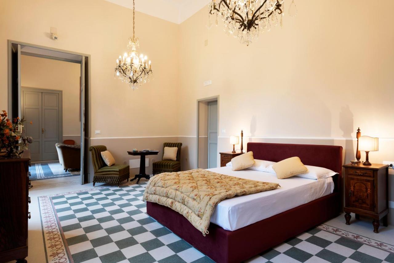 Villa Angelina - Charming Rooms & Apartments 特拉帕尼 外观 照片