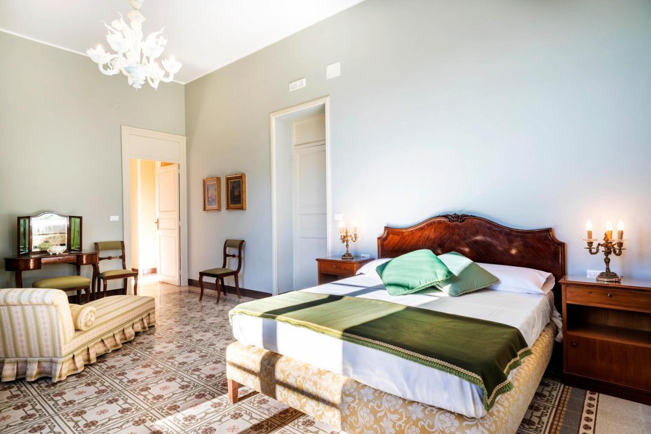 Villa Angelina - Charming Rooms & Apartments 特拉帕尼 外观 照片