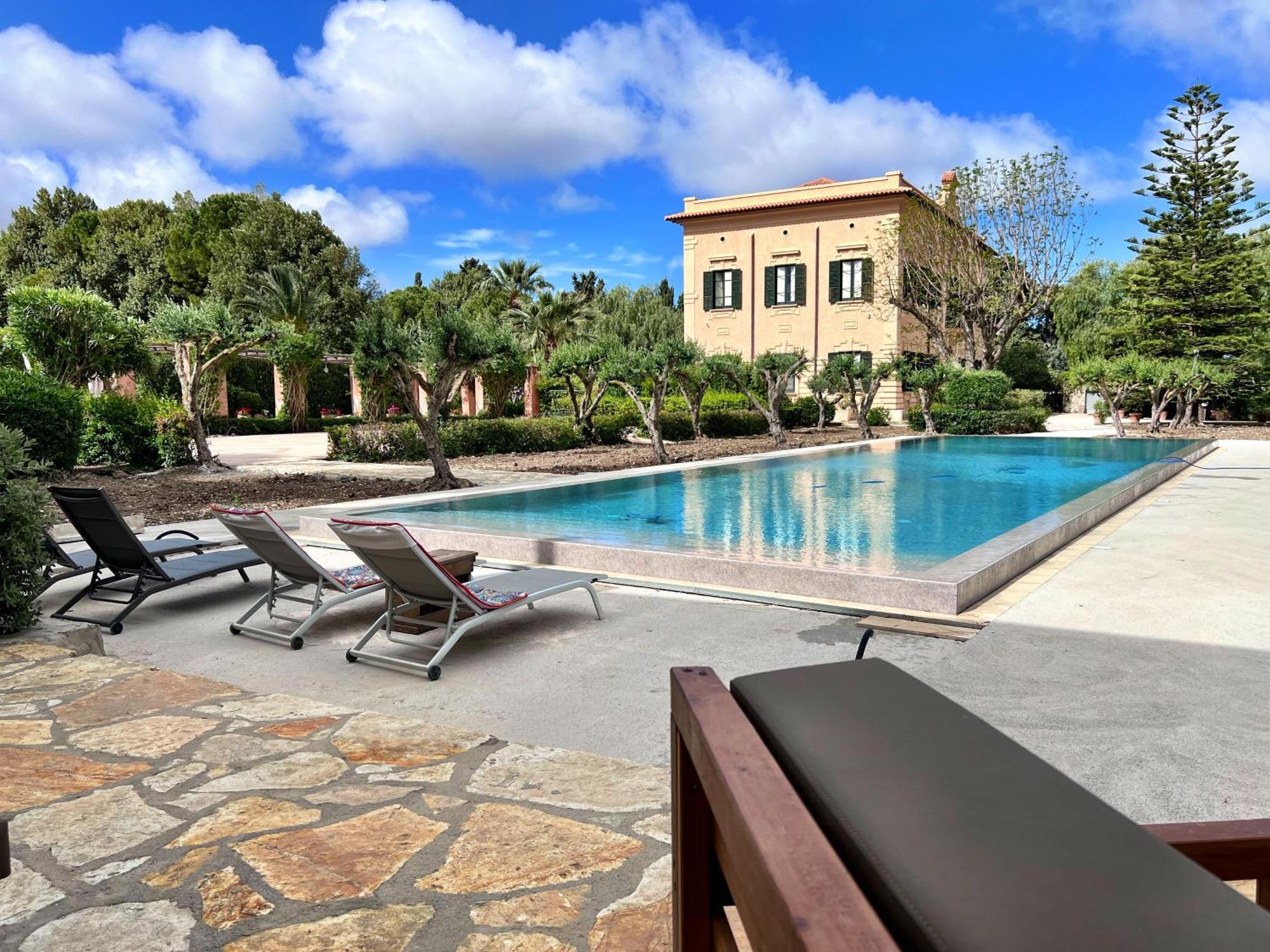 Villa Angelina - Charming Rooms & Apartments 特拉帕尼 外观 照片